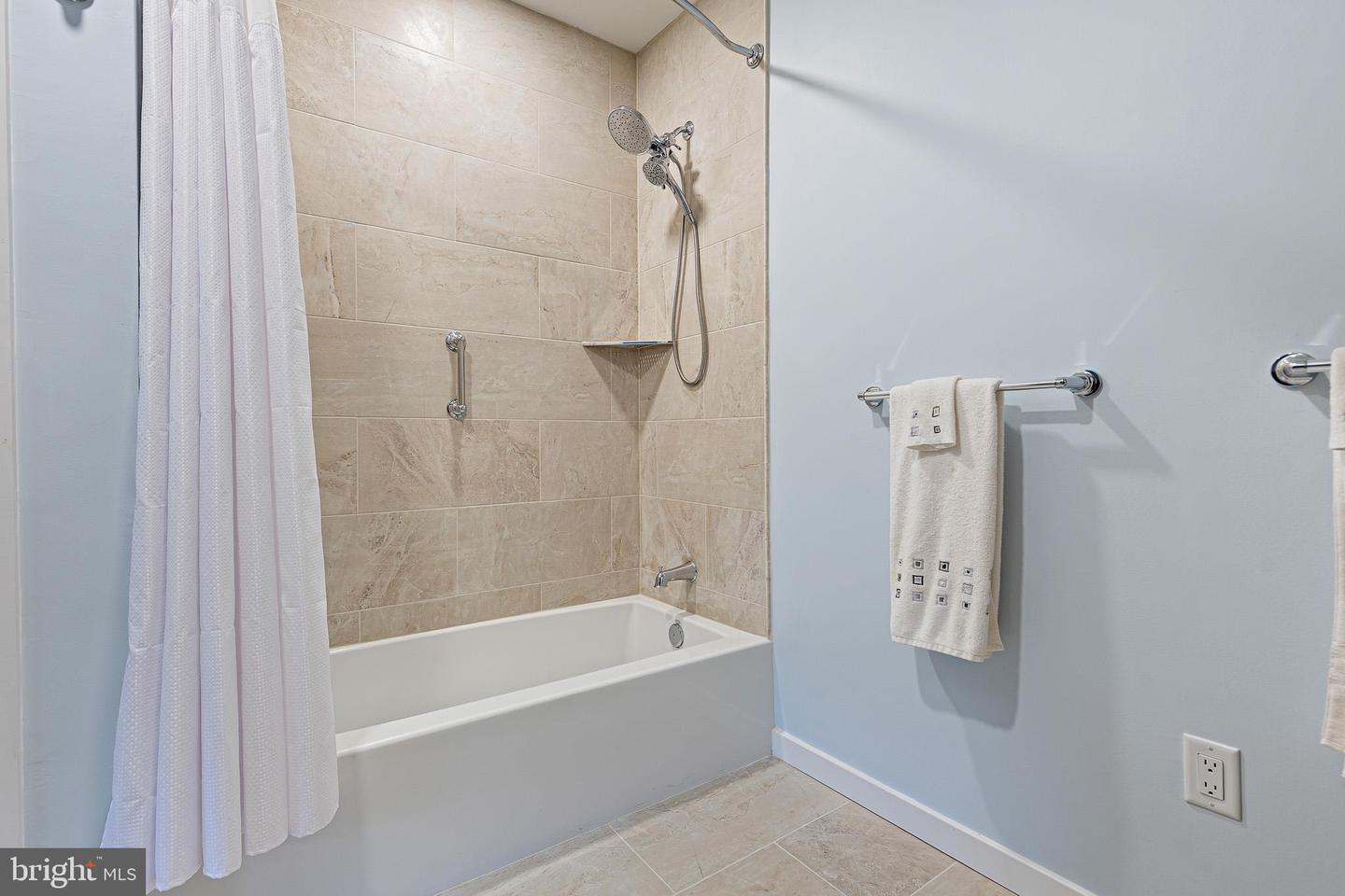 45 Clifton Dr #45 Property Photo 23