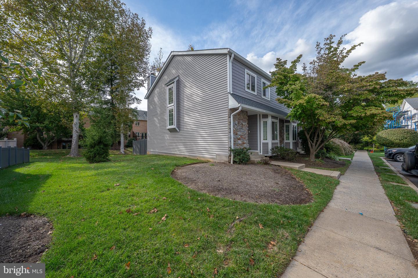 PACT2136604 Property Photo 2