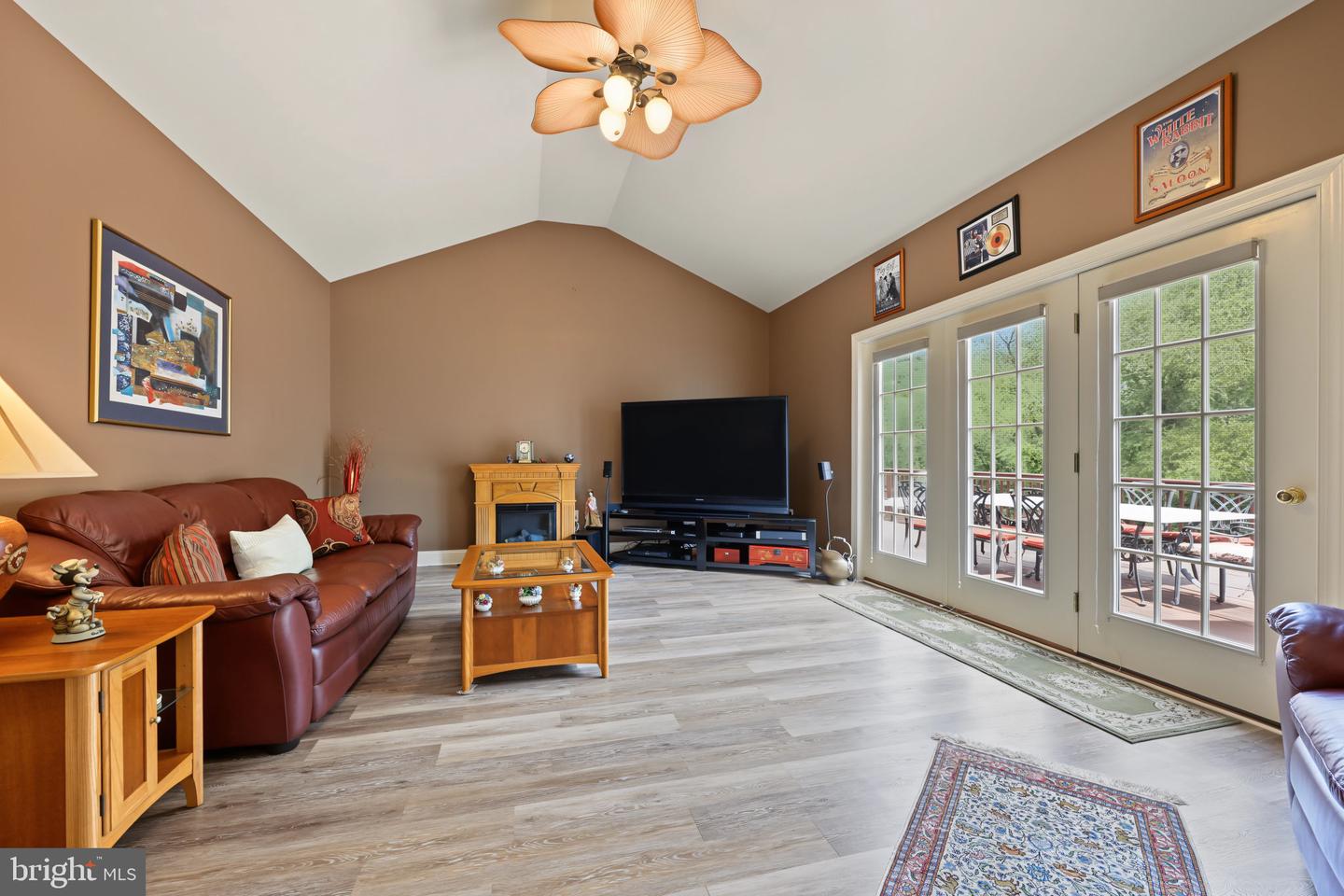 115 Sandy Way Property Photo 14