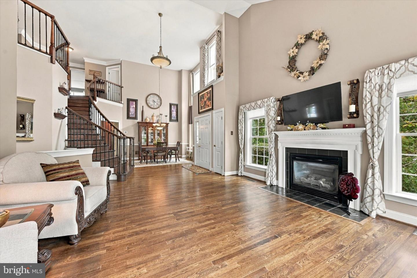 20 Oakbrook Ct Property Photo 5