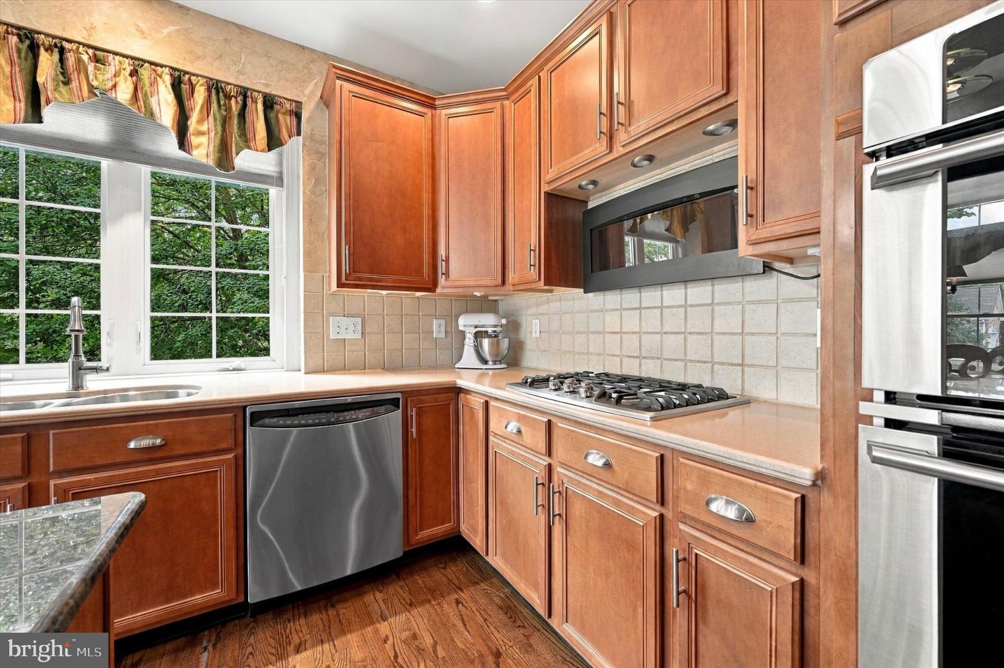 20 Oakbrook Ct Property Photo 14