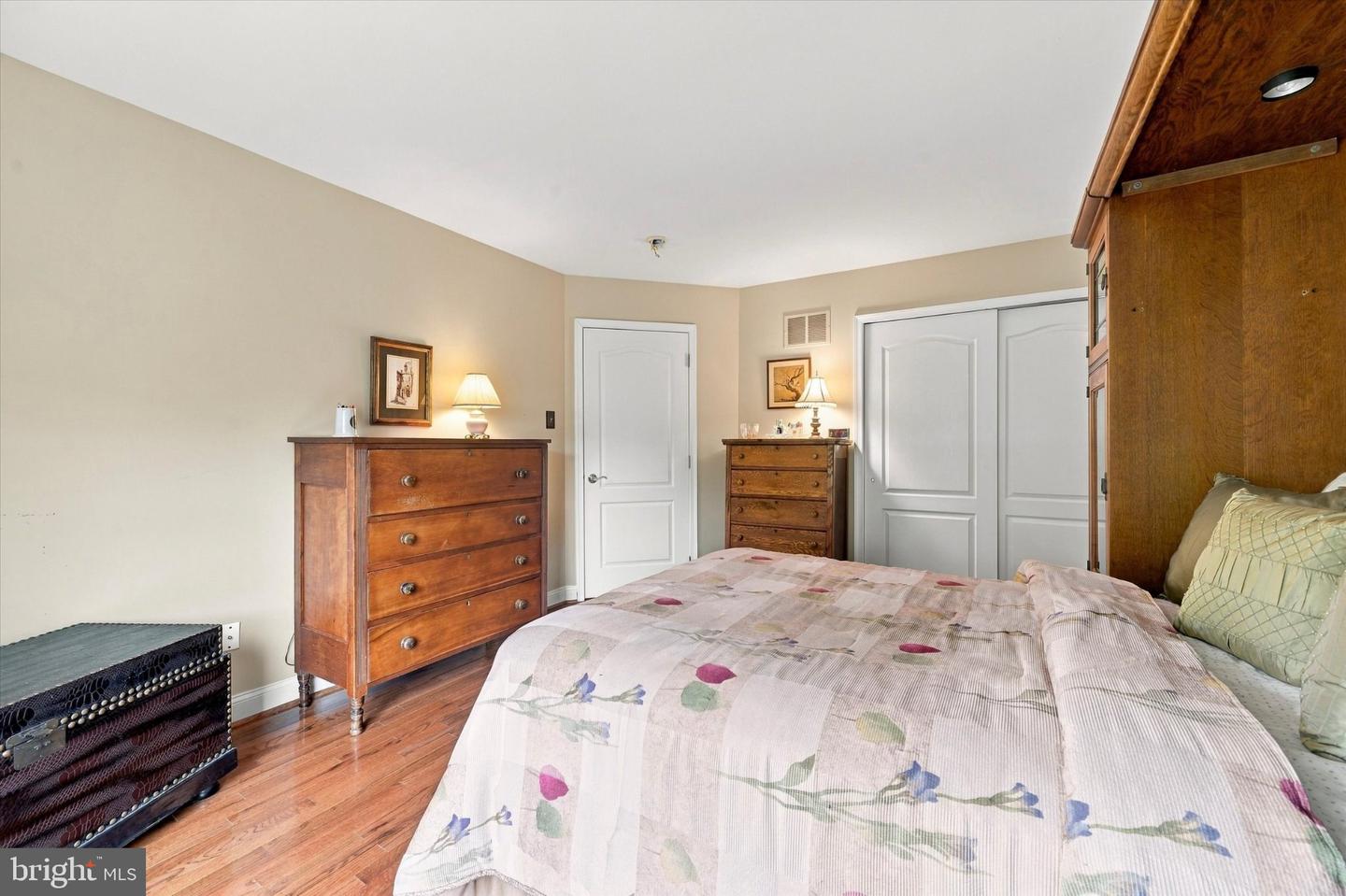 20 Oakbrook Ct Property Photo 25