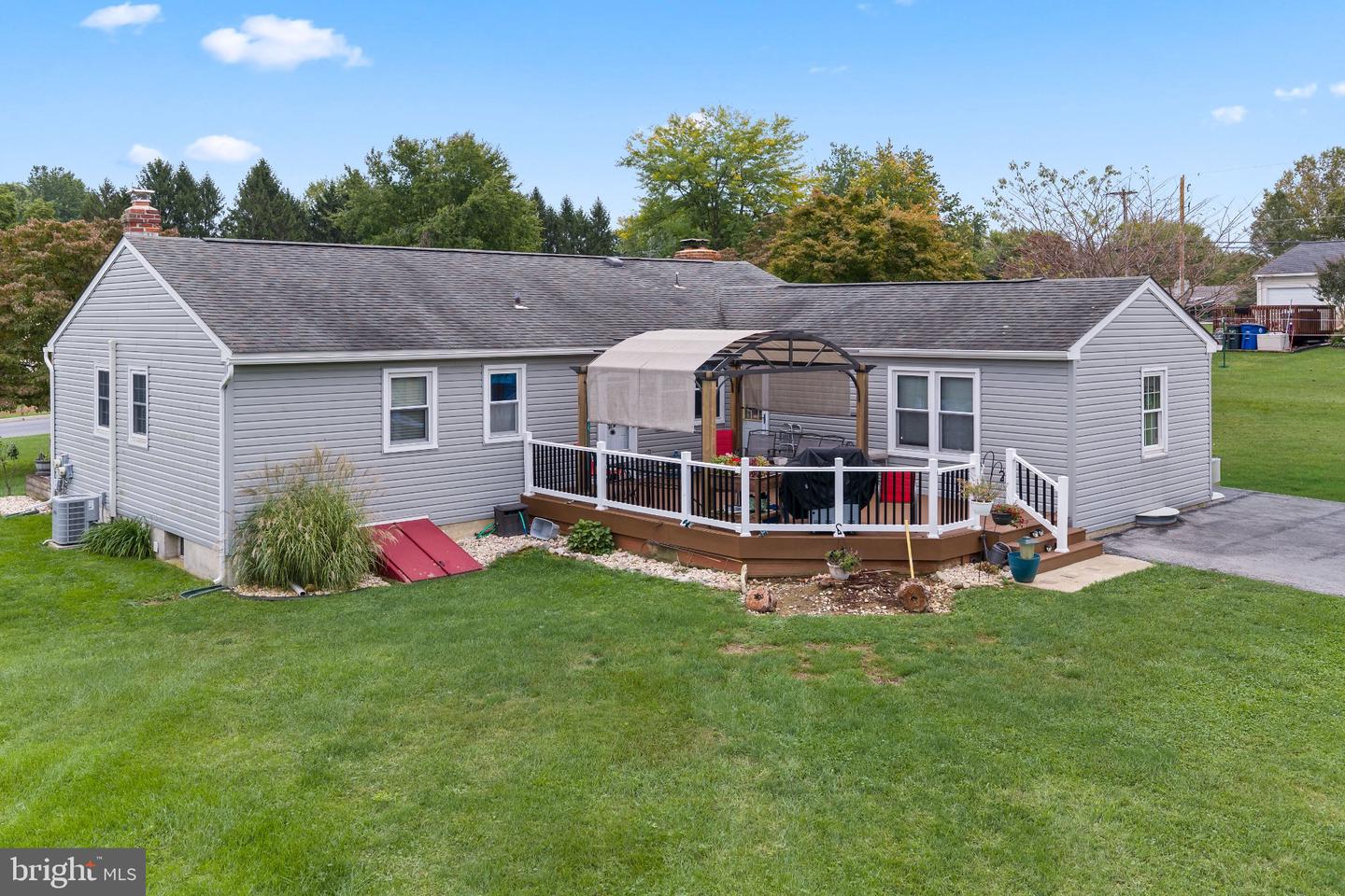7 Graces Dr Property Photo 8