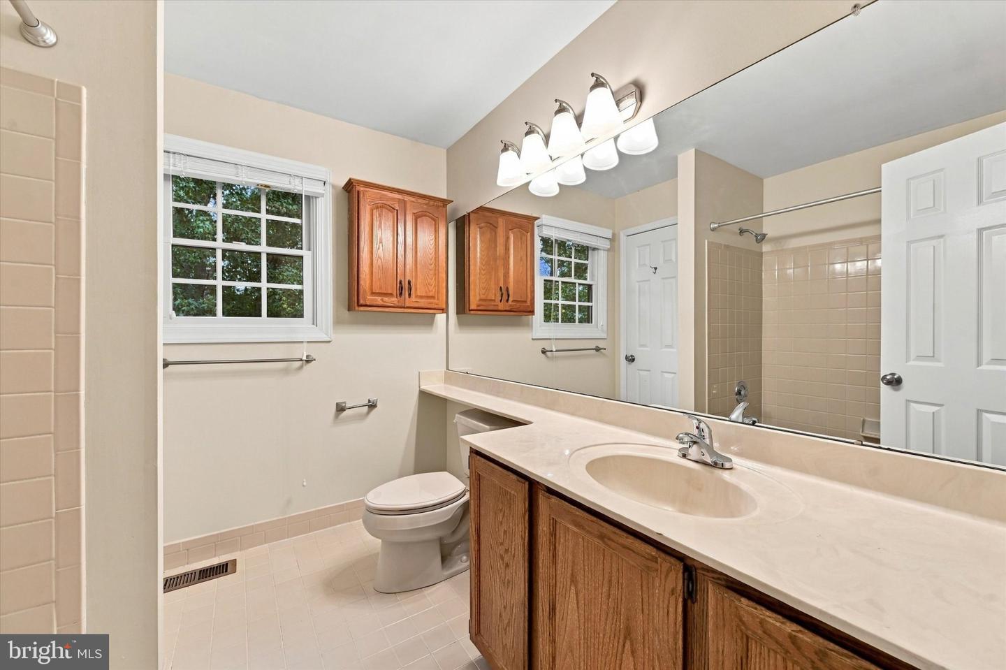 194 Mansion House Dr #205c Property Photo 12