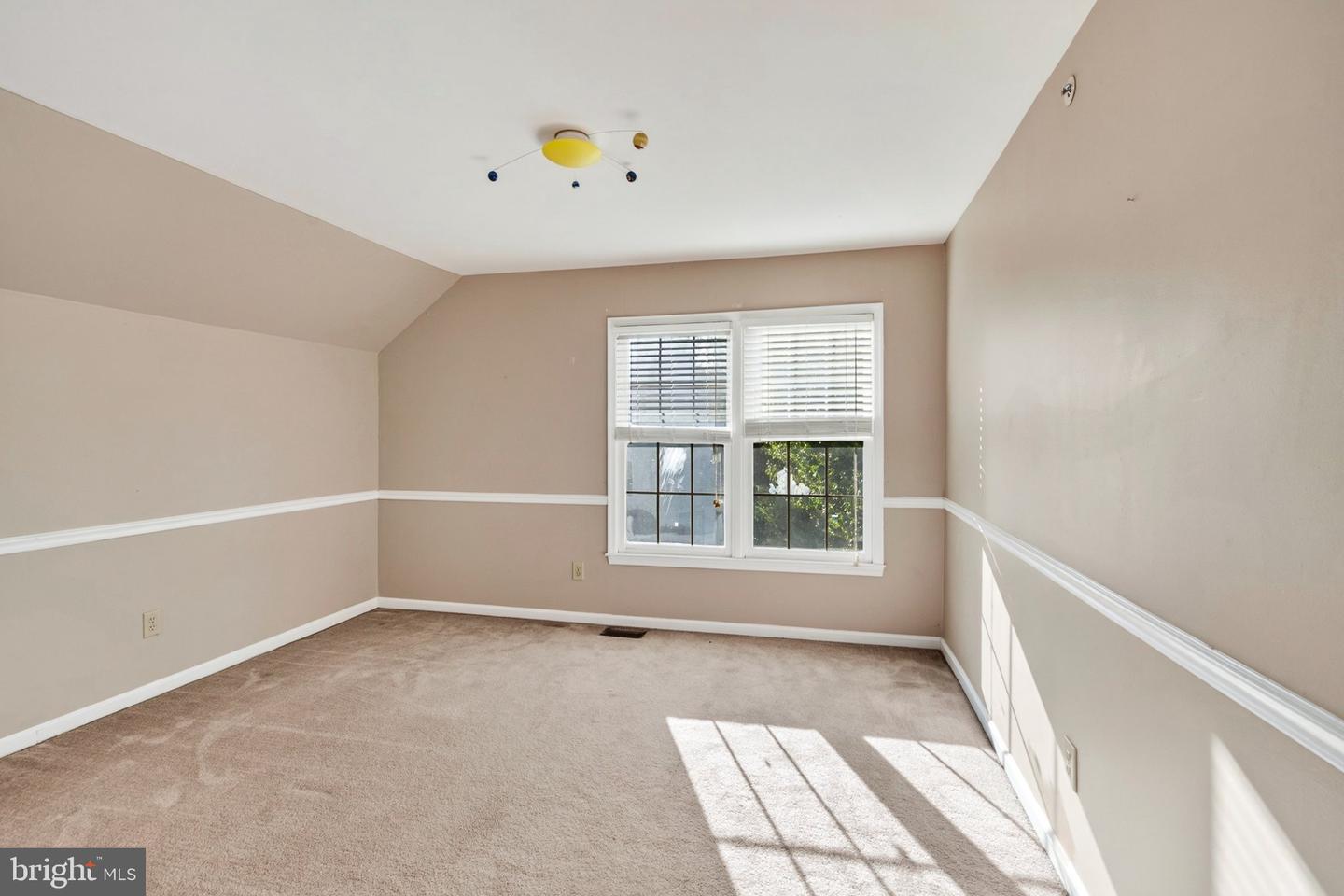 810 Thicket Ct Property Photo 33