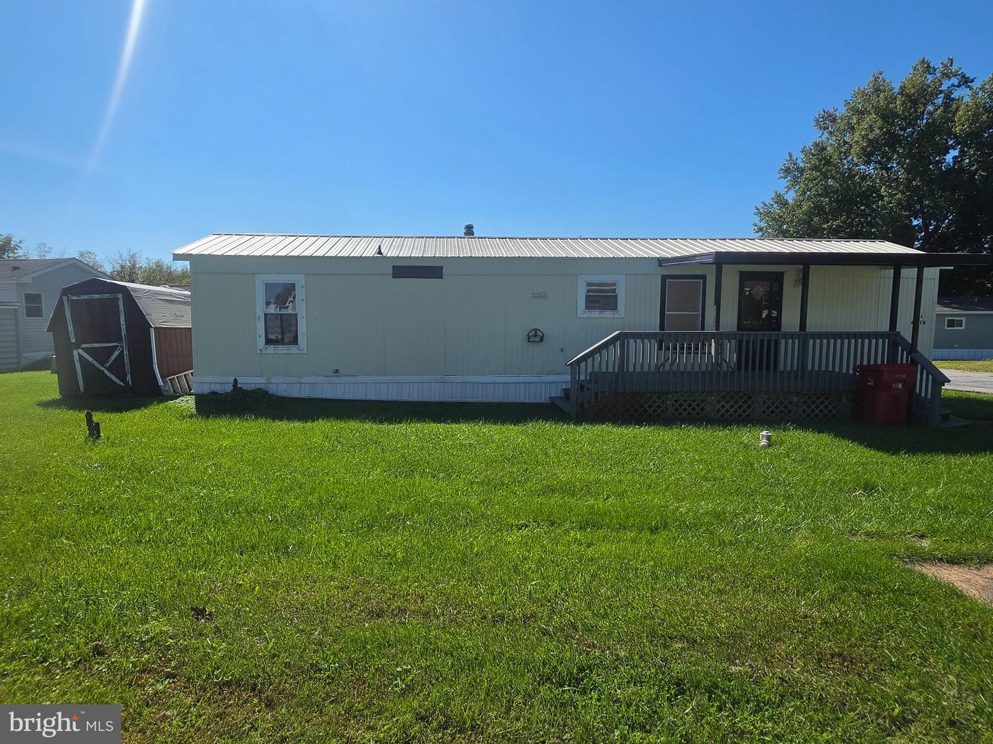 864 ASPEN AVE Property Photo 1