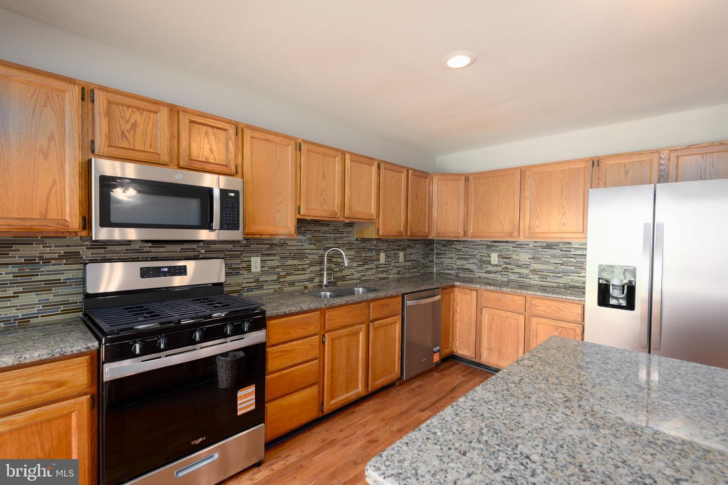 1445 Aspen Ct Property Photo 9