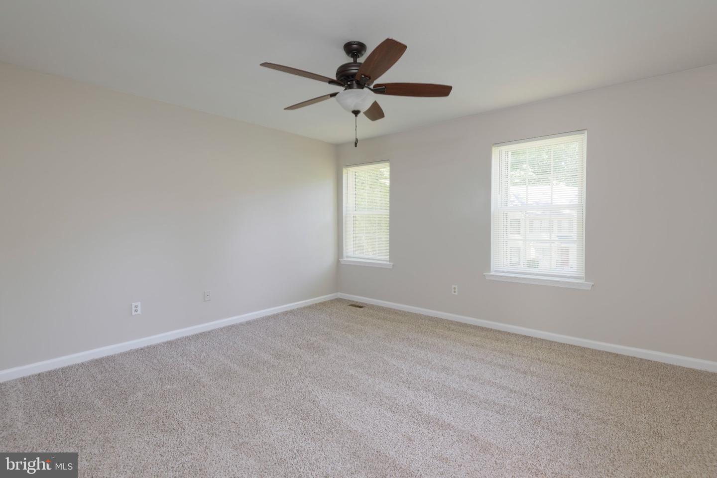 1445 Aspen Ct Property Photo 13