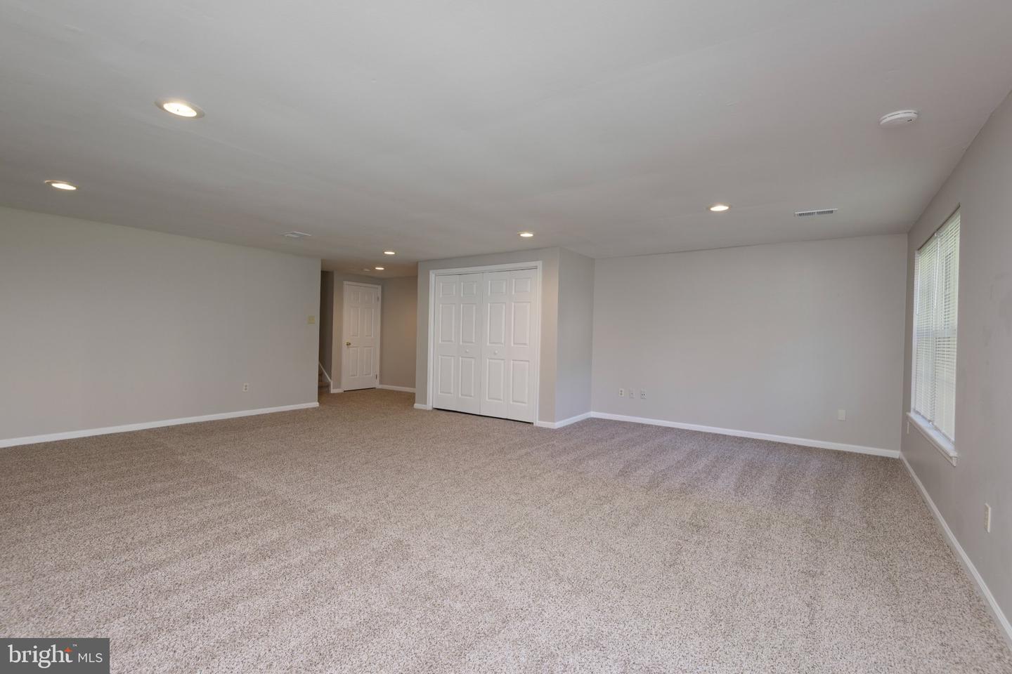 1445 Aspen Ct Property Photo 23