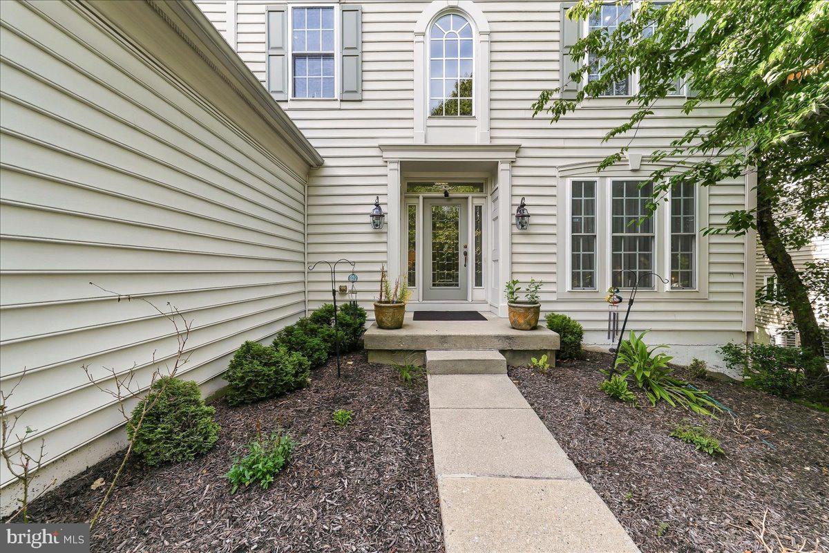 8 Ridings Way Property Photo 2