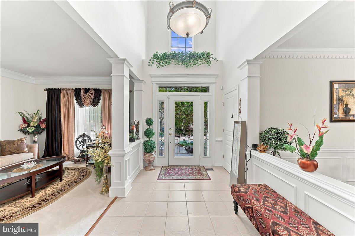 8 Ridings Way Property Photo 4