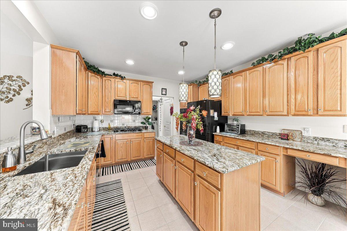 8 Ridings Way Property Photo 14