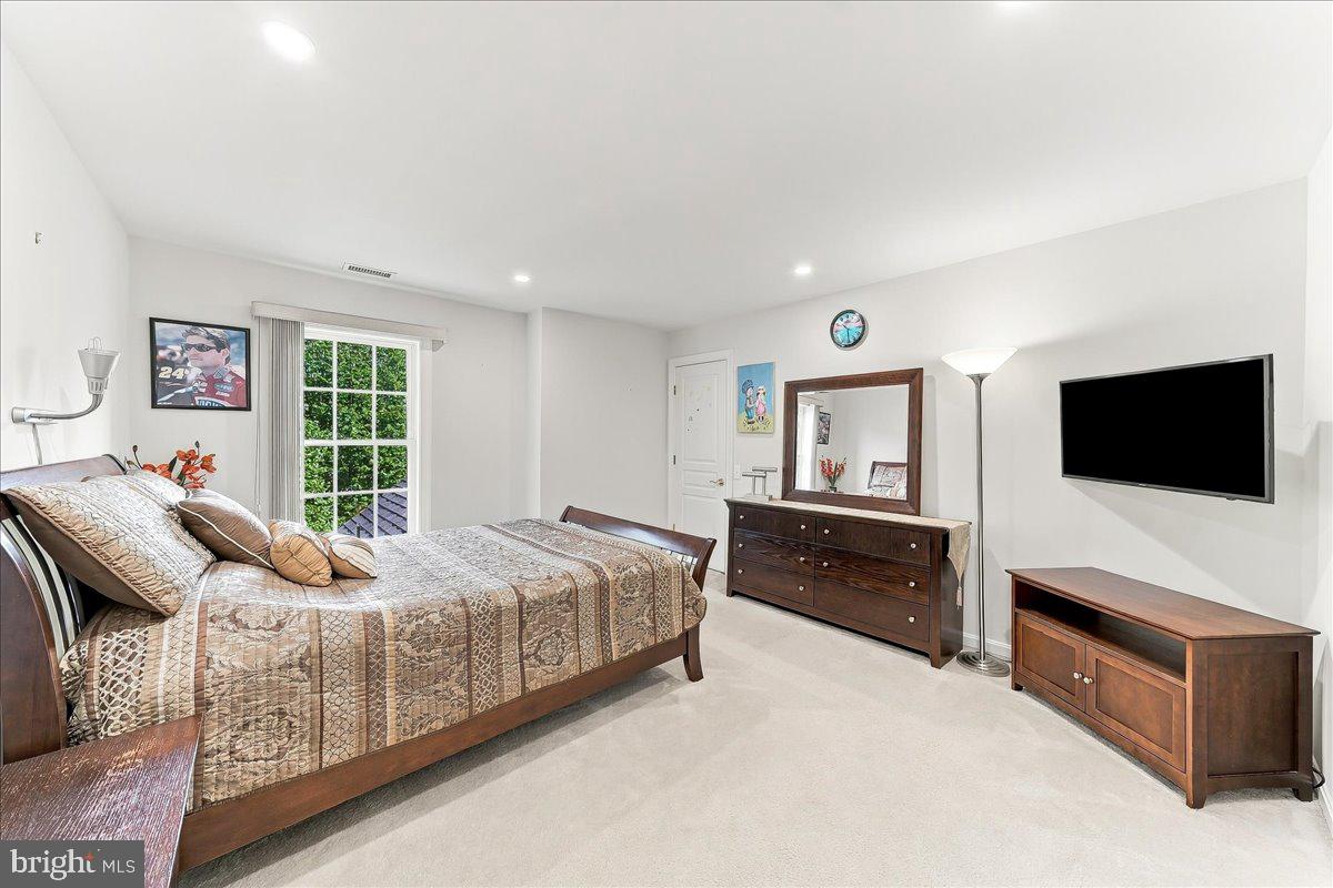 8 Ridings Way Property Photo 19