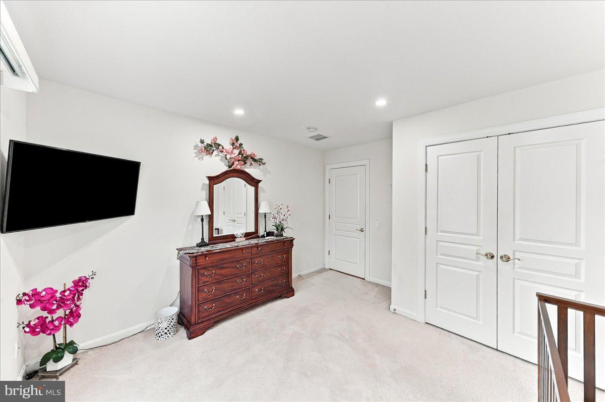 8 Ridings Way Property Photo 29