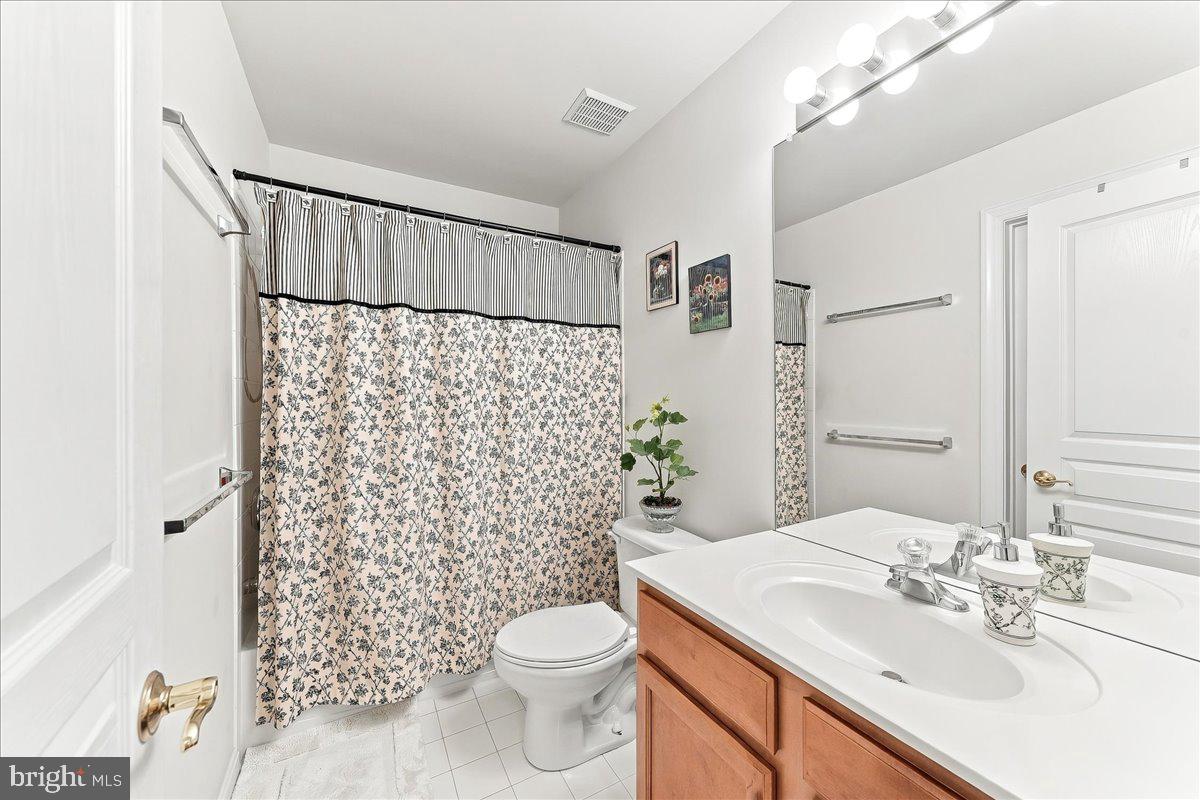 8 Ridings Way Property Photo 32