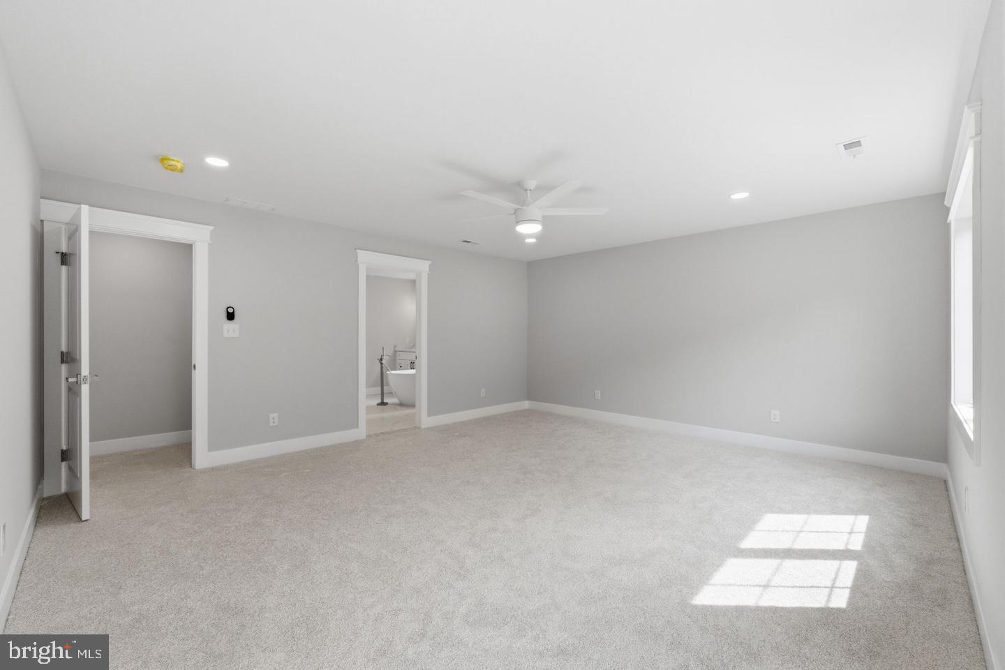 77 Spring Rd Property Photo 43