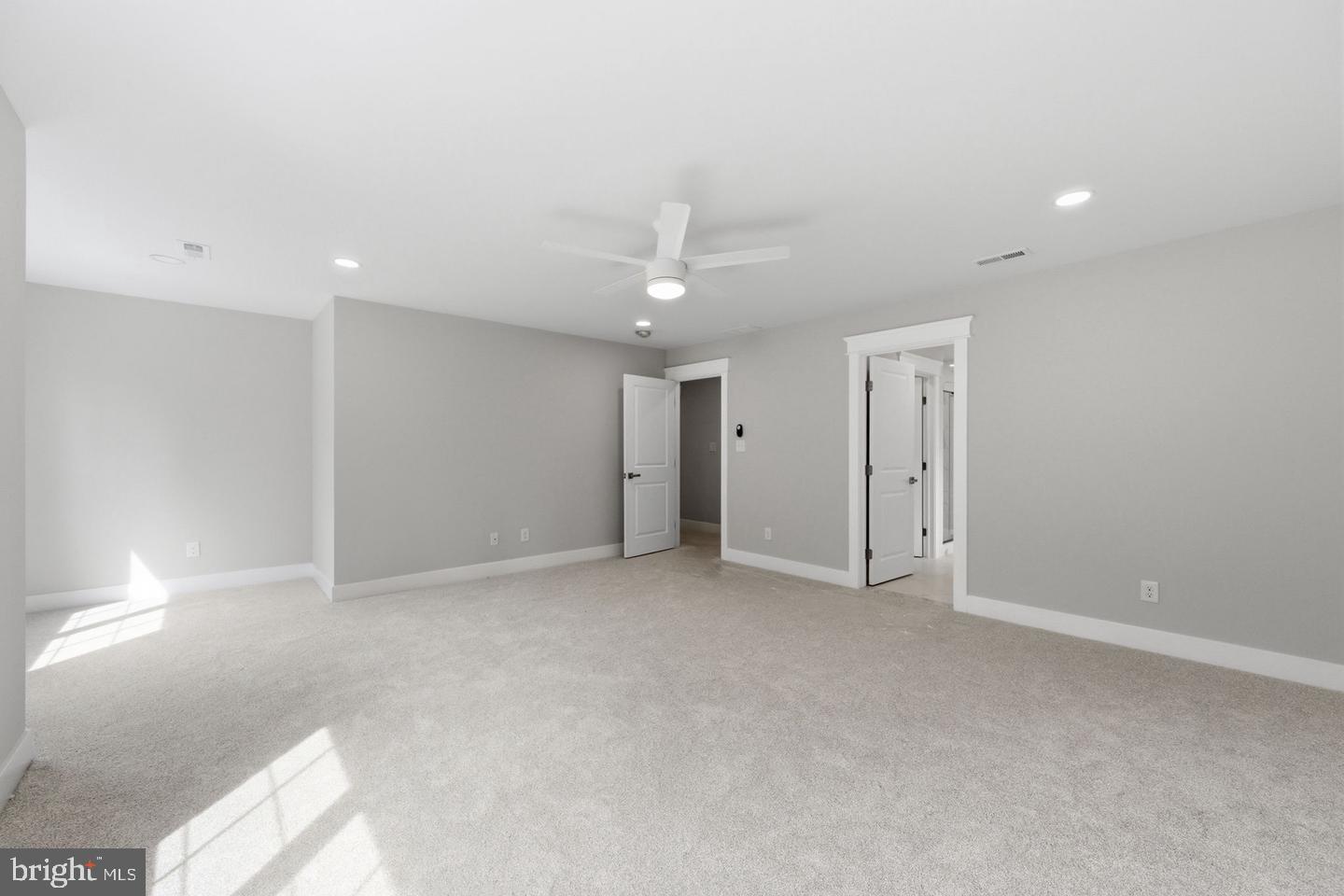 77 Spring Rd Property Photo 44