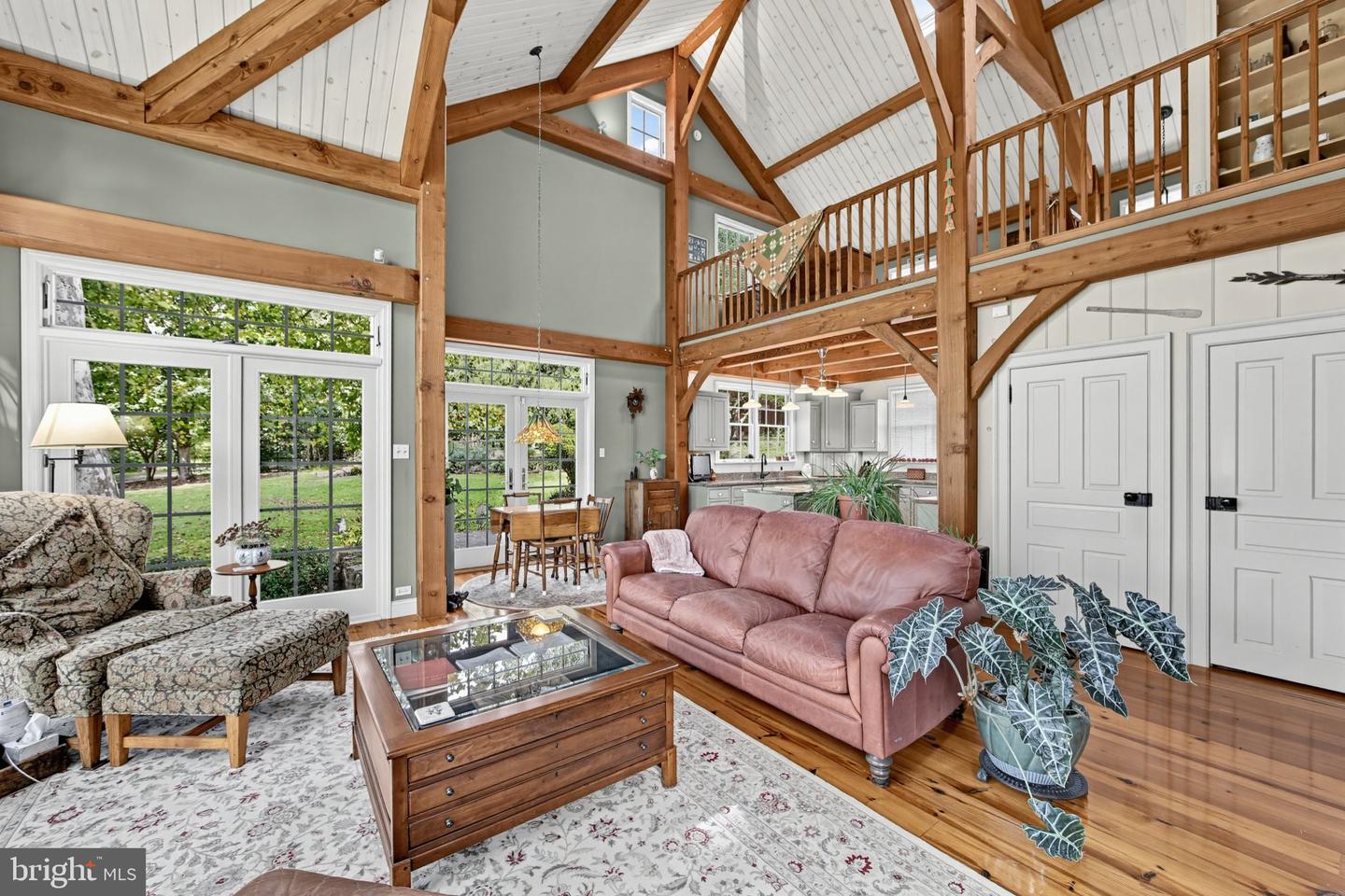 827 Cobb Hill Ln Property Photo 10