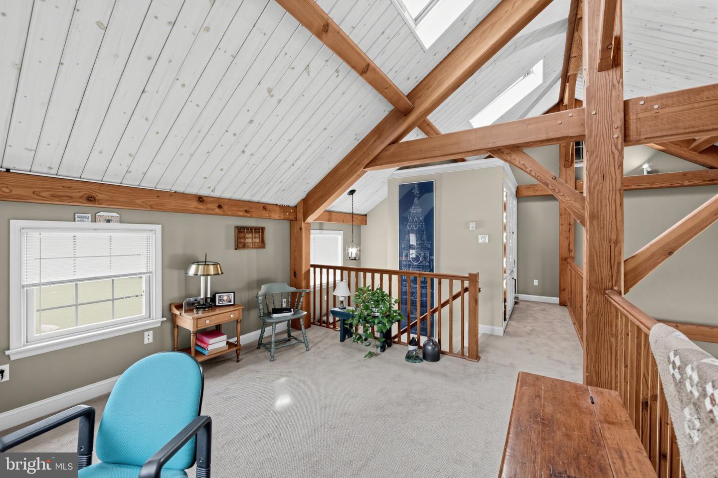827 Cobb Hill Ln Property Photo 16