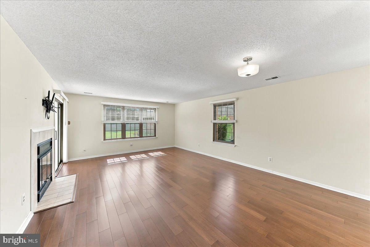 40 Witherspoon Ct Property Photo 7