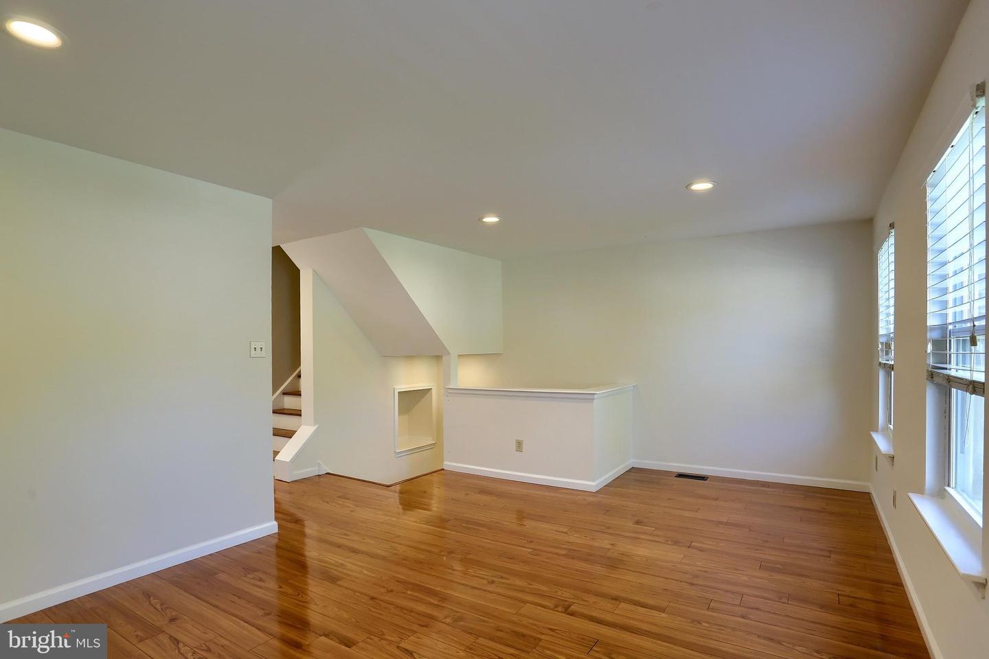 1615 S Coventry Ln Property Photo 19