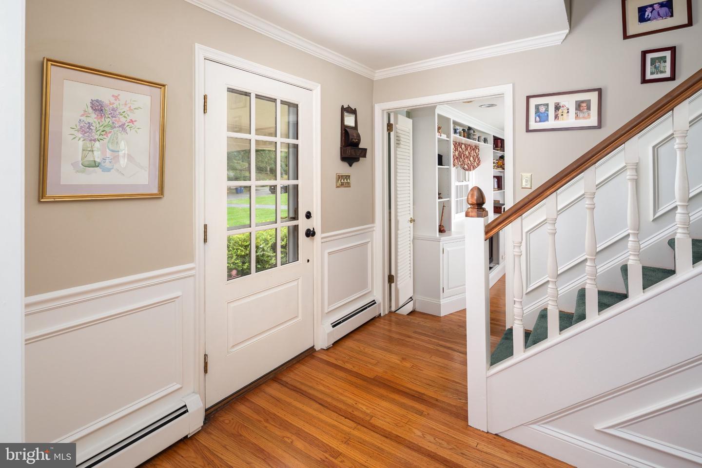 1464 Glenbrook Ln Property Photo 8