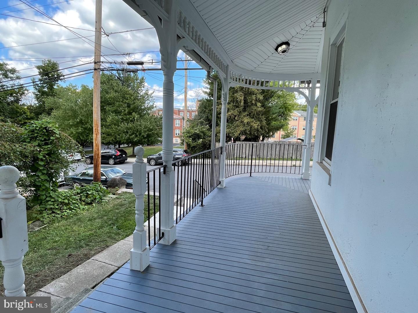 214 S Main St Property Photo 2