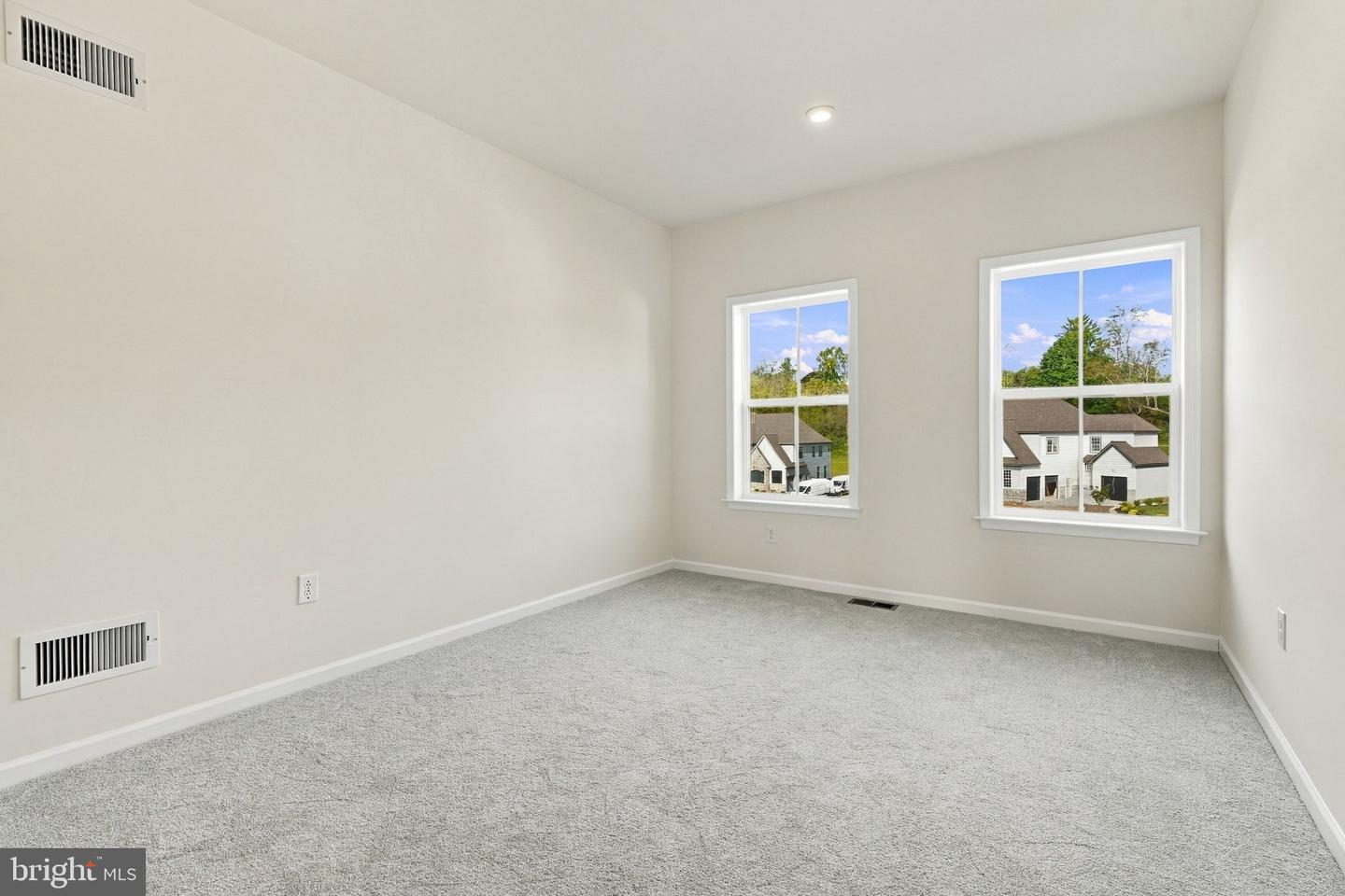 925 Marina Ct Property Photo 55