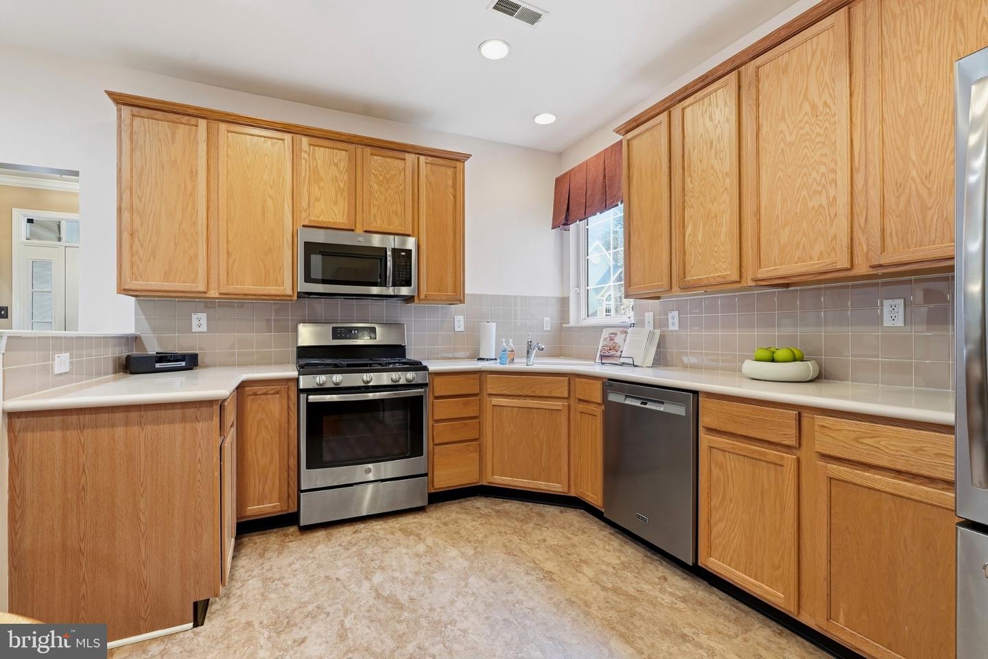 1505 Hulnick Rd #438-23 Property Photo 10