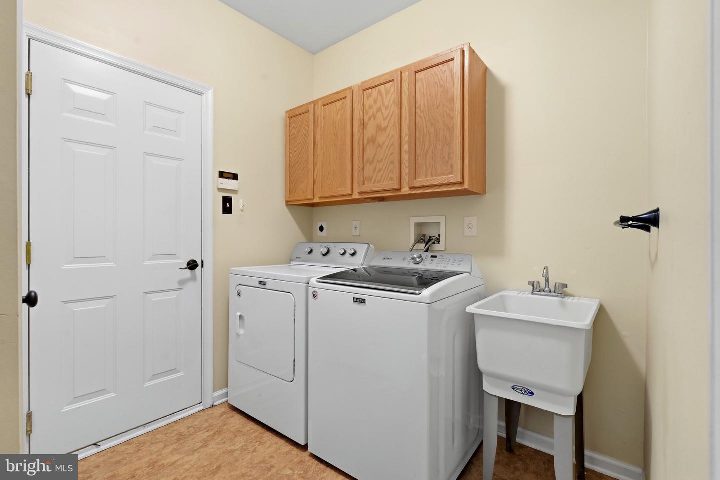 1505 Hulnick Rd #438-23 Property Photo 11