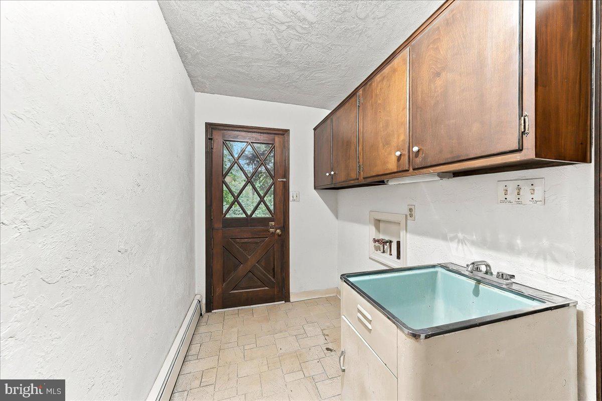 1422 Bobolink Ln Property Photo 18