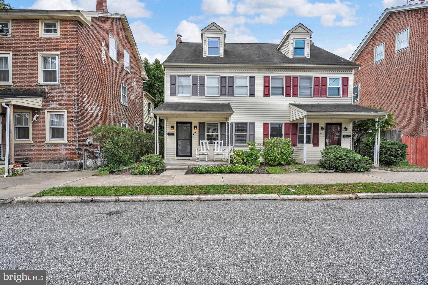 64 Pennsylvania Ave Property Photo 3