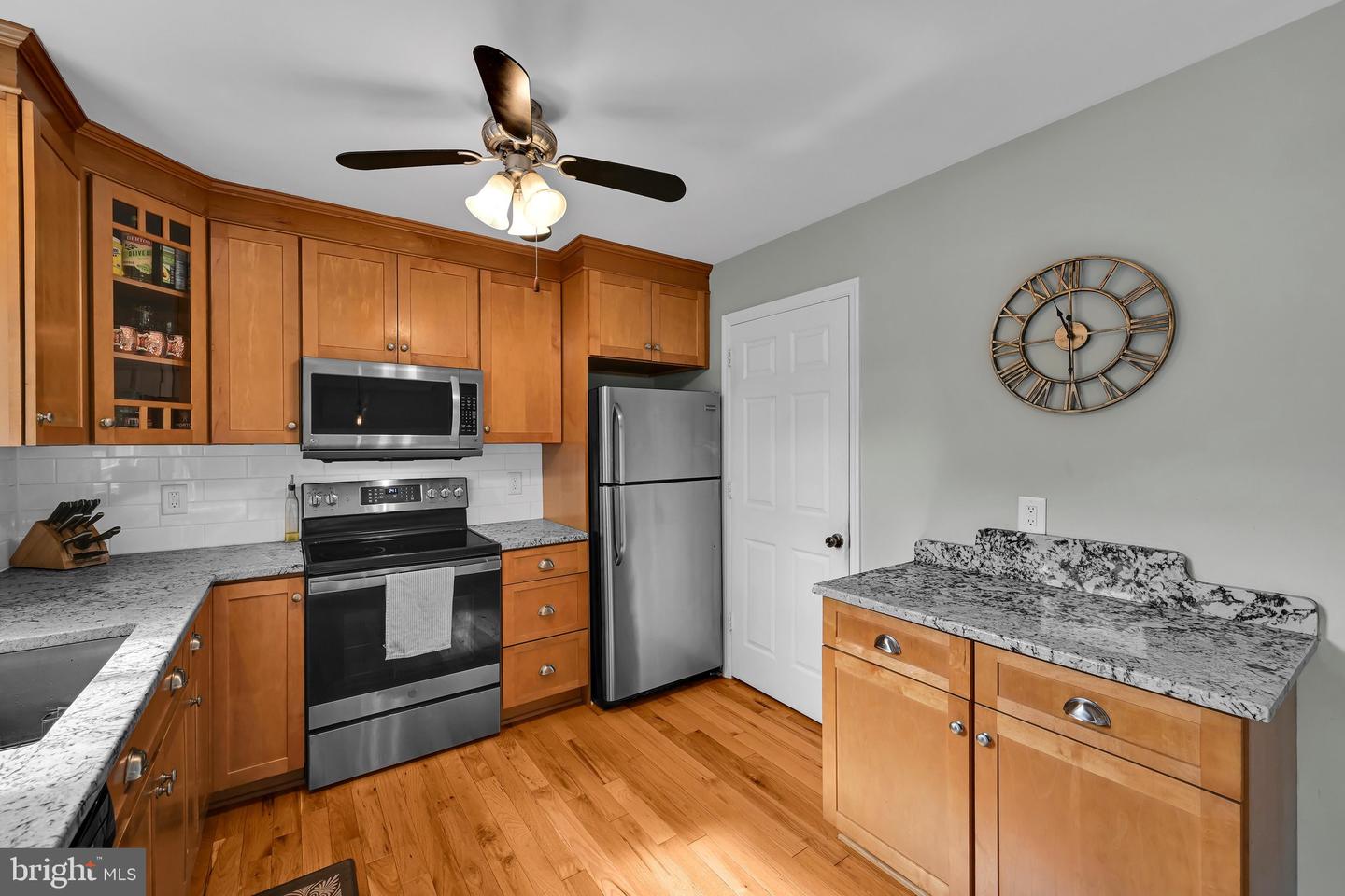 64 Pennsylvania Ave Property Photo 10