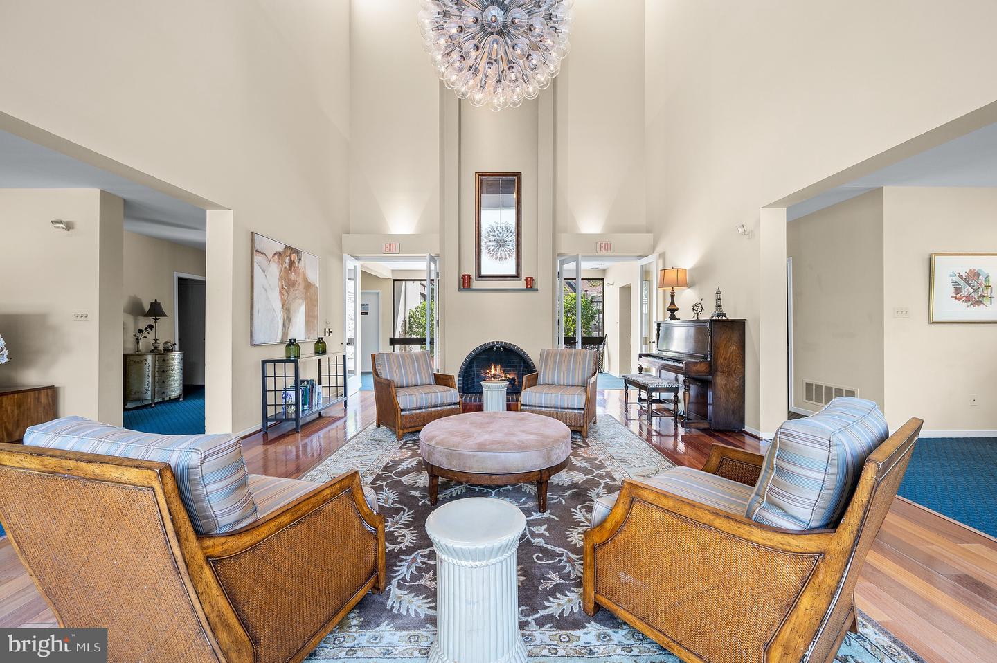 6 Chamond Property Photo 29