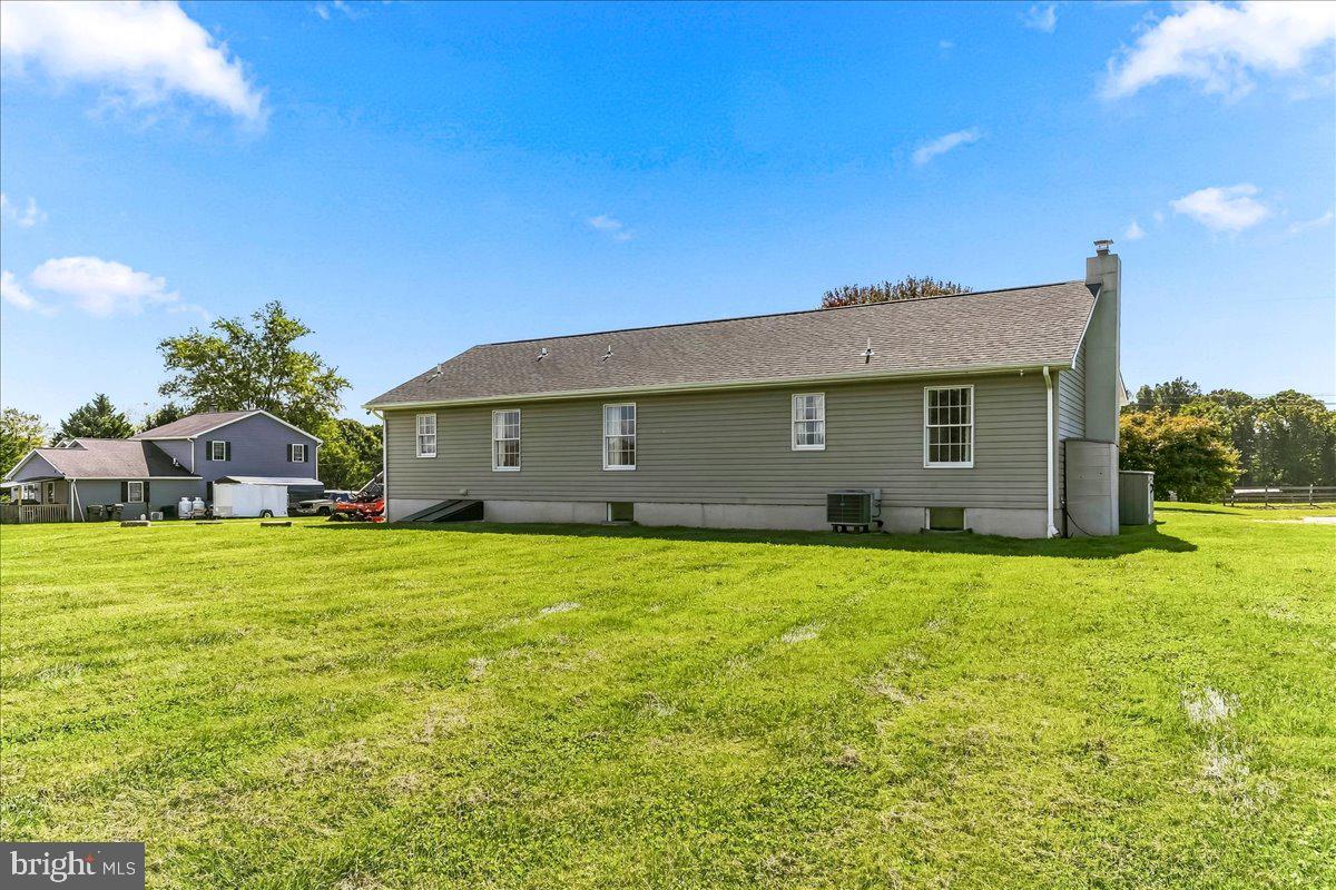 130 Pleasant Dr Property Photo 30
