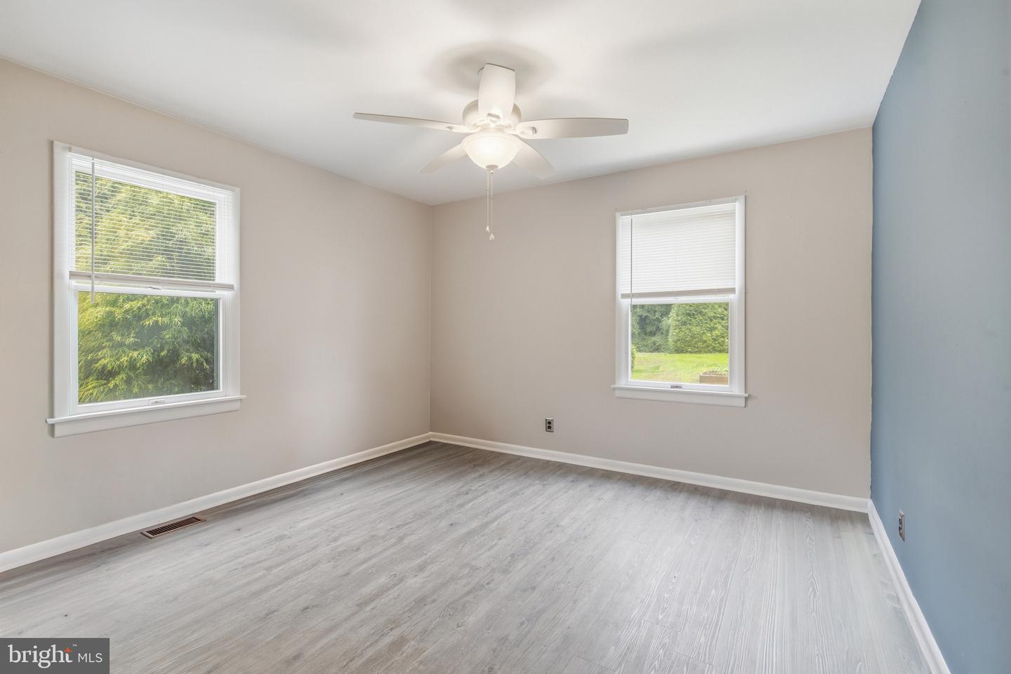 32 Chartwell Rd Property Photo 16