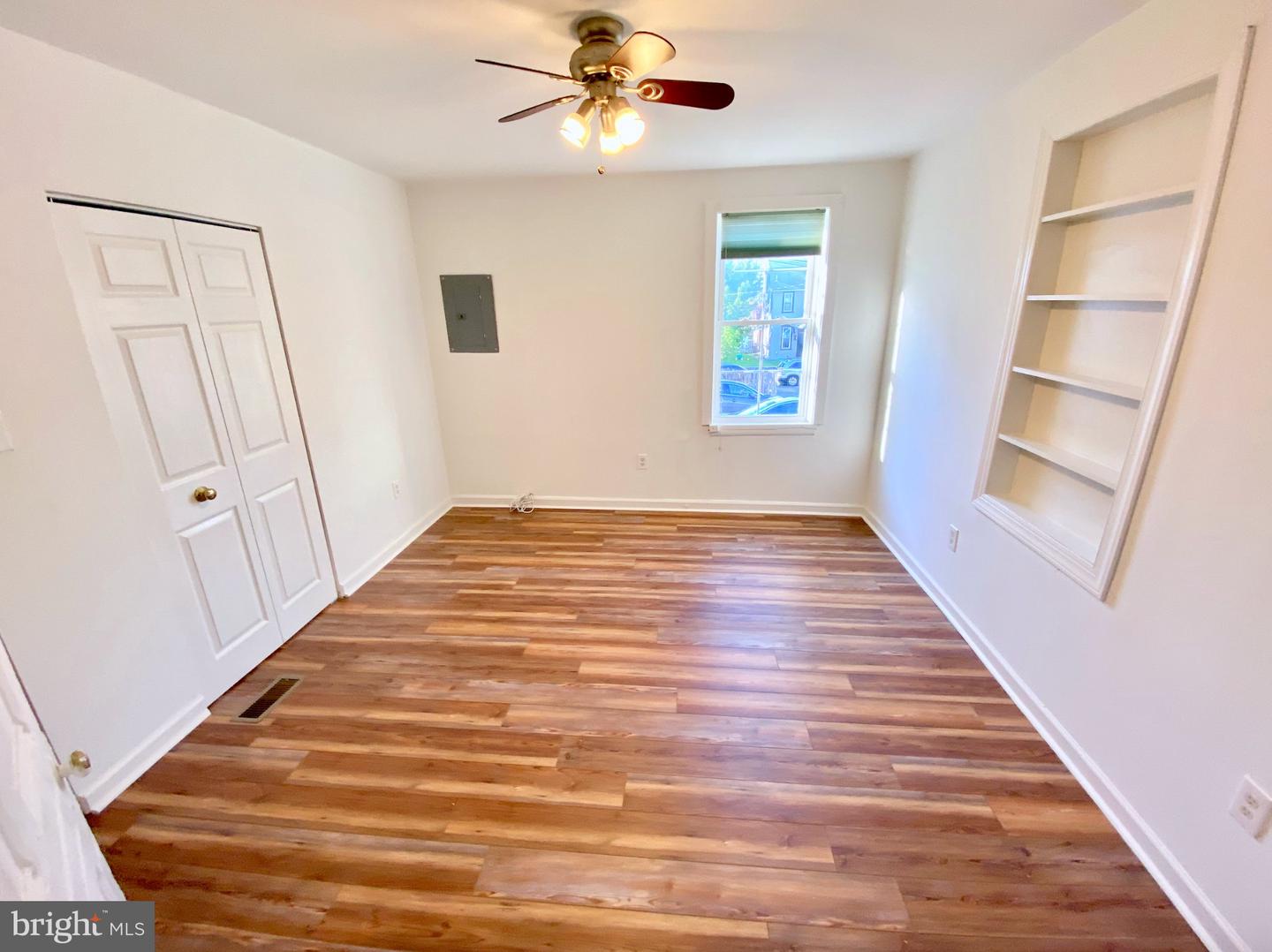 303 S Main St Property Photo 100