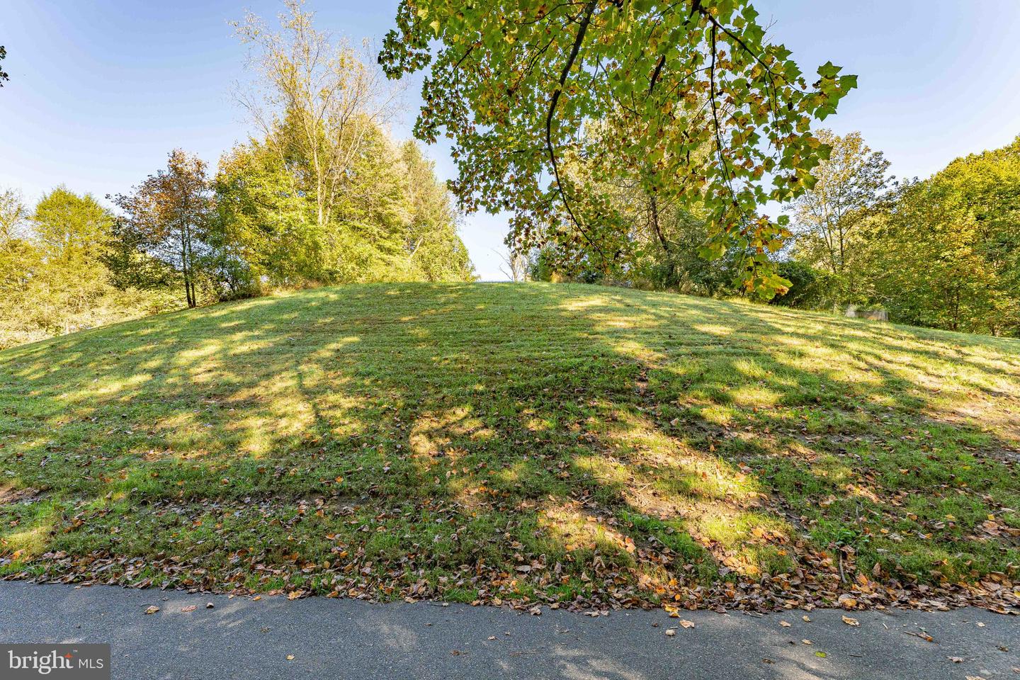 109 Thissell Ln Property Photo 5
