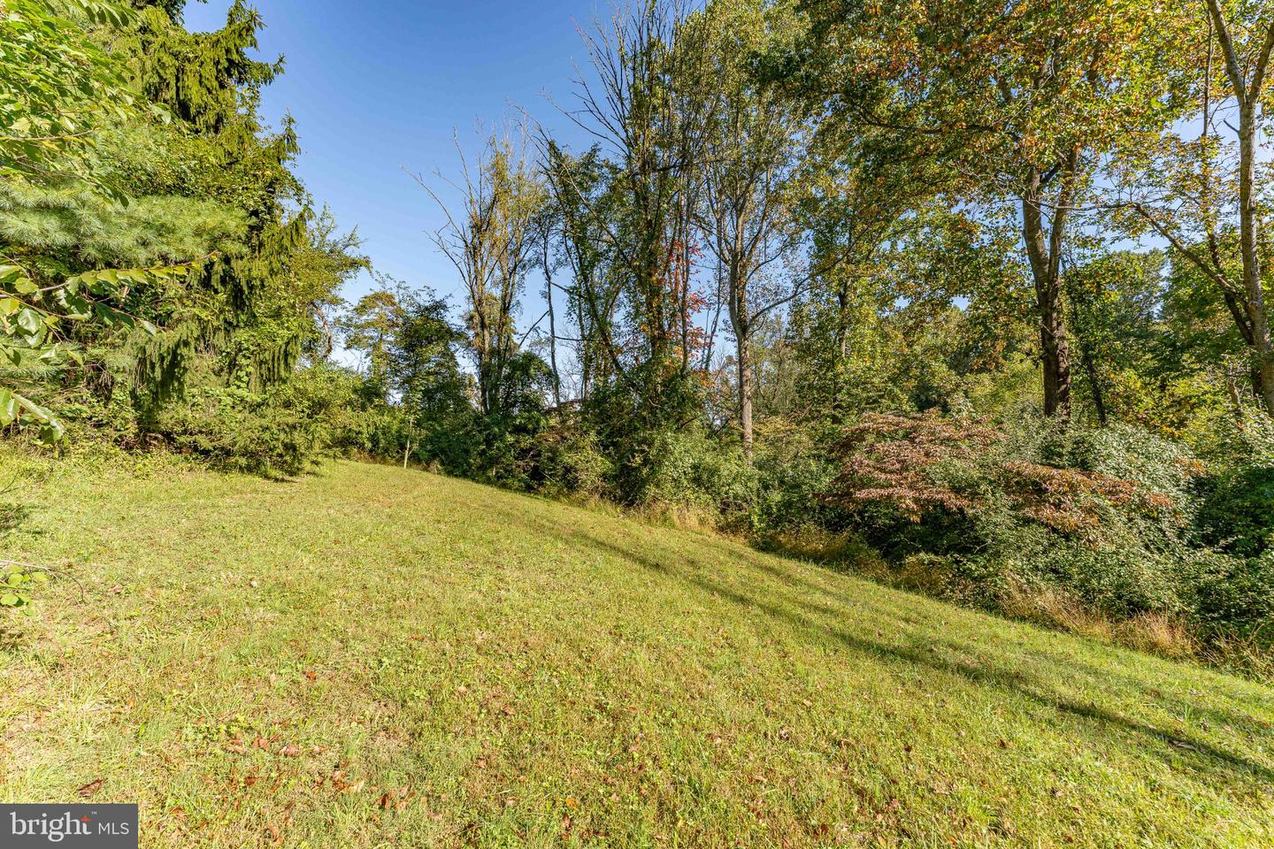 109 Thissell Ln Property Photo 11