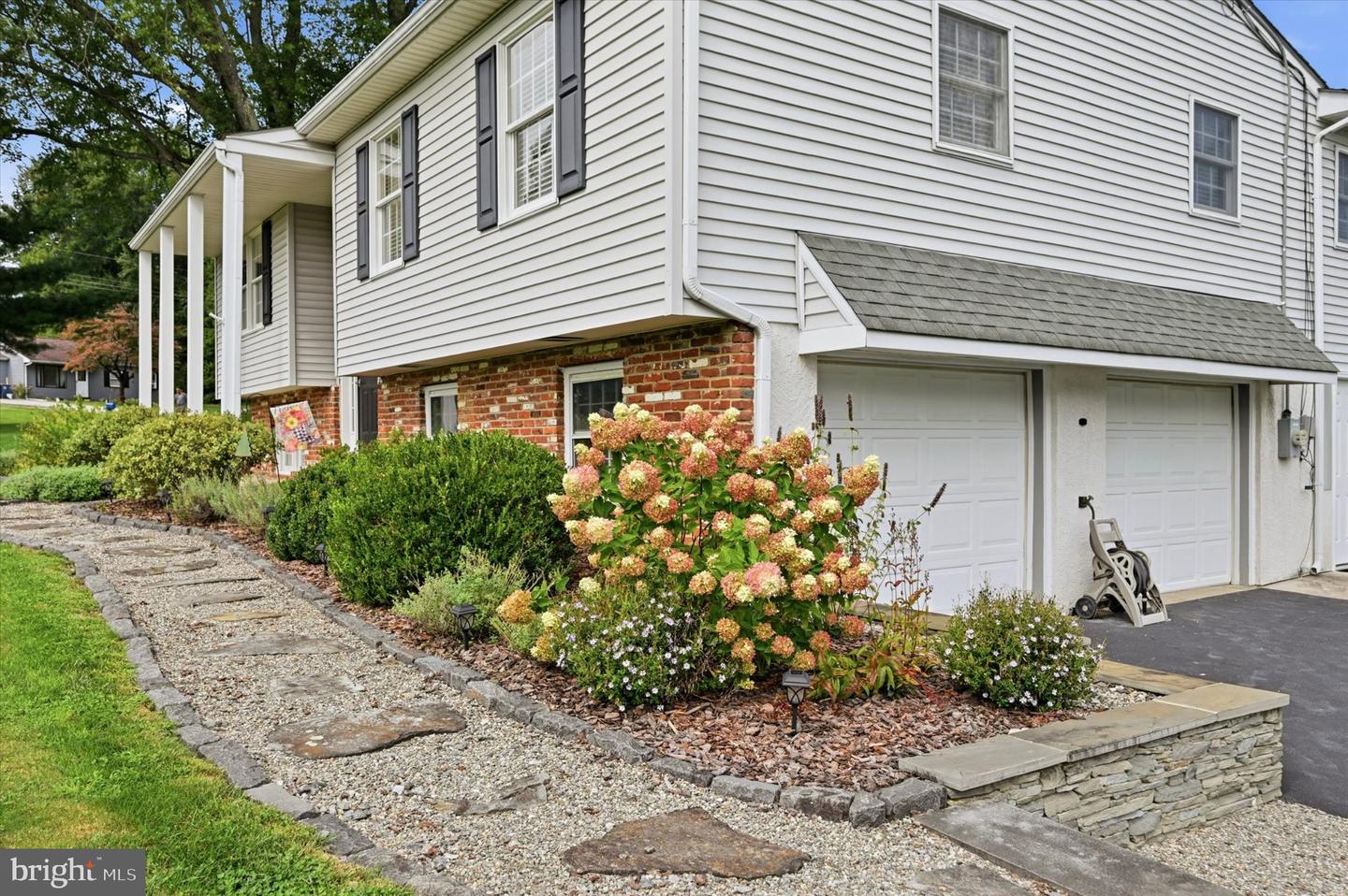 23 Andover Rd Property Photo 13
