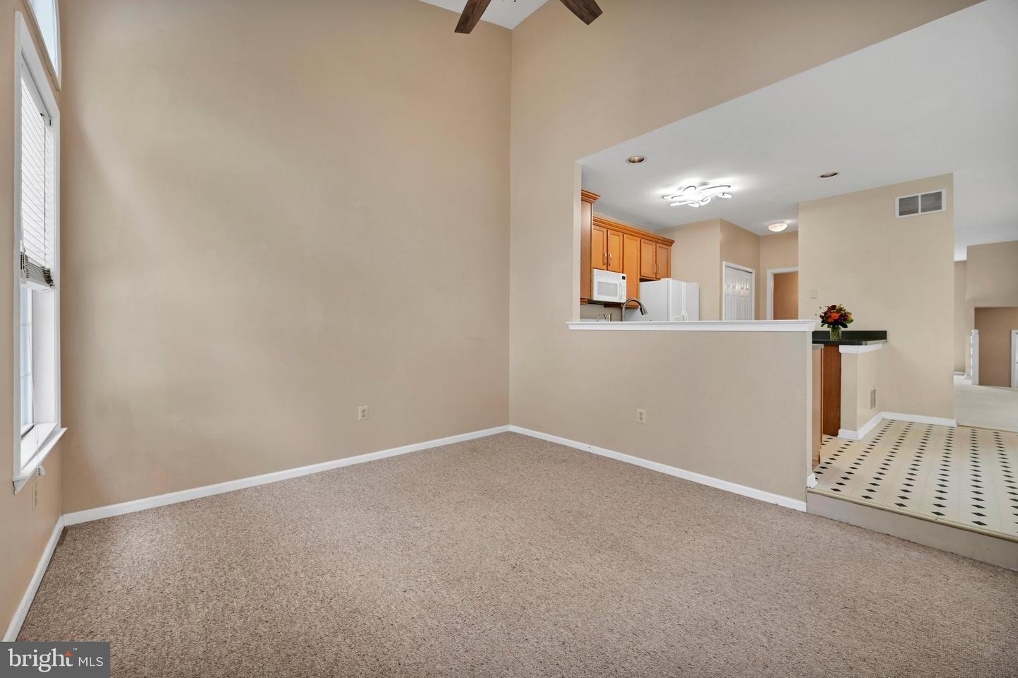 109 Stratford Ct Property Photo 16