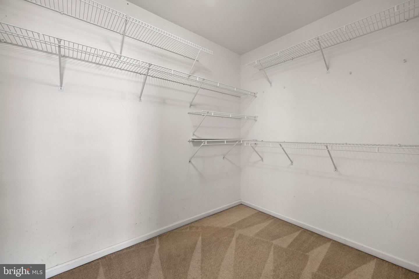 109 Stratford Ct Property Photo 21