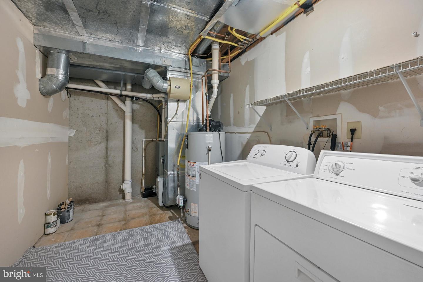 109 Stratford Ct Property Photo 29