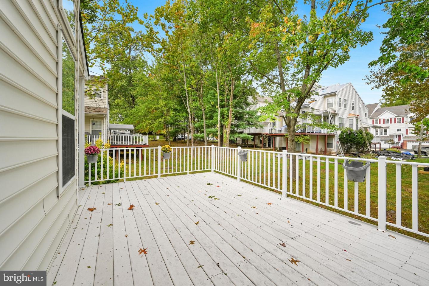 109 Stratford Ct Property Photo 31