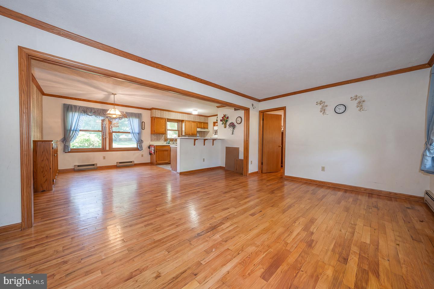 121 S Sandy Hill Rd Property Photo 6
