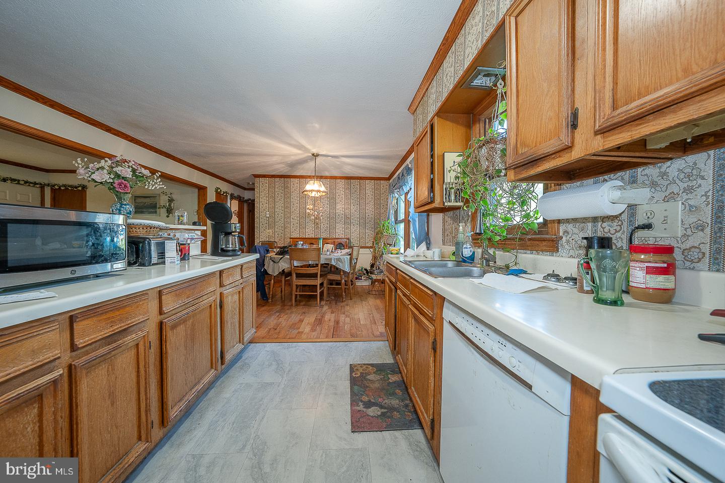 121 S Sandy Hill Rd Property Photo 15