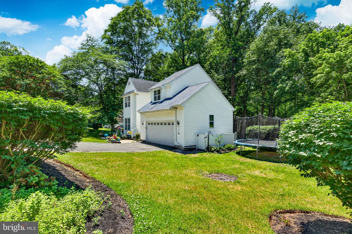 102 Valley View Dr Property Photo 5