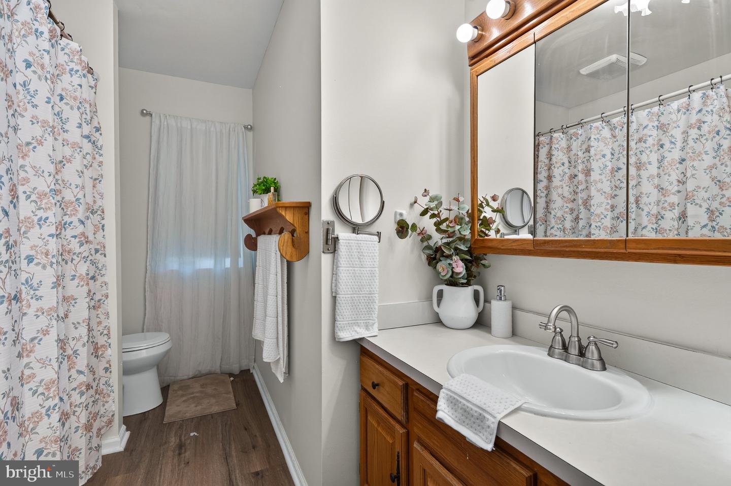 102 Valley View Dr Property Photo 34