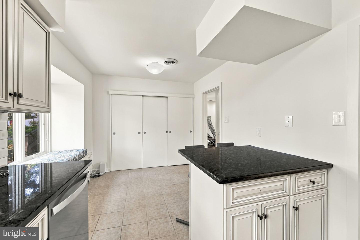 105 Ashton Way Property Photo 14