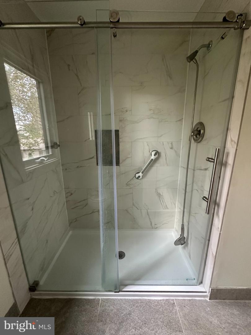 105 Ashton Way Property Photo 15